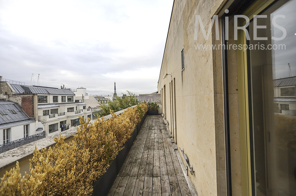 C1866 – Balcony and Eiffel Tower