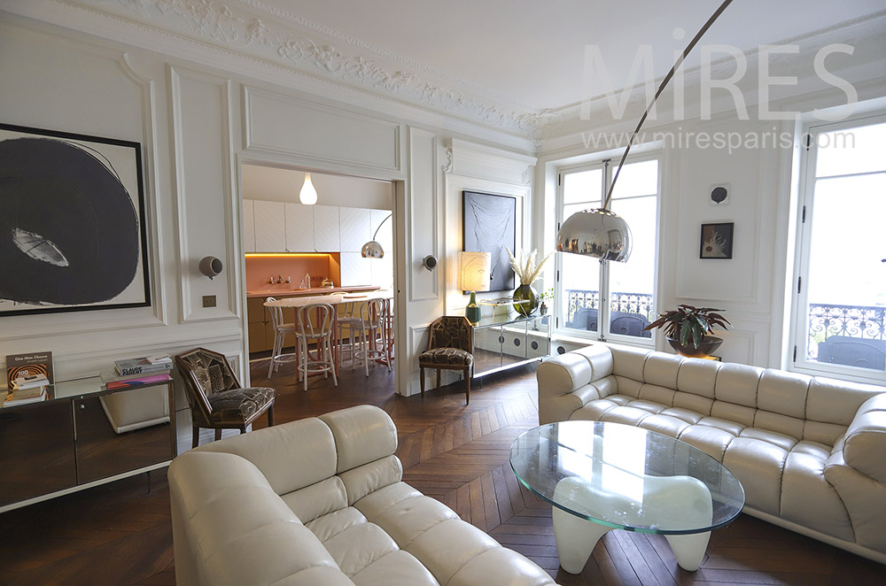 C1896 – Parisian family apartment