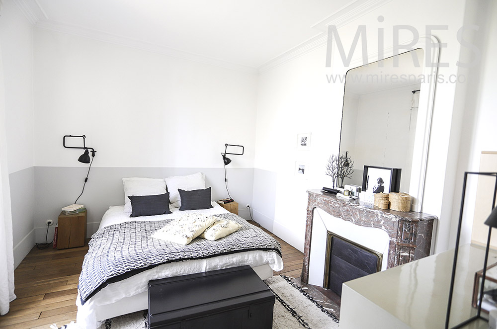 C1229 – Classic white bedroom