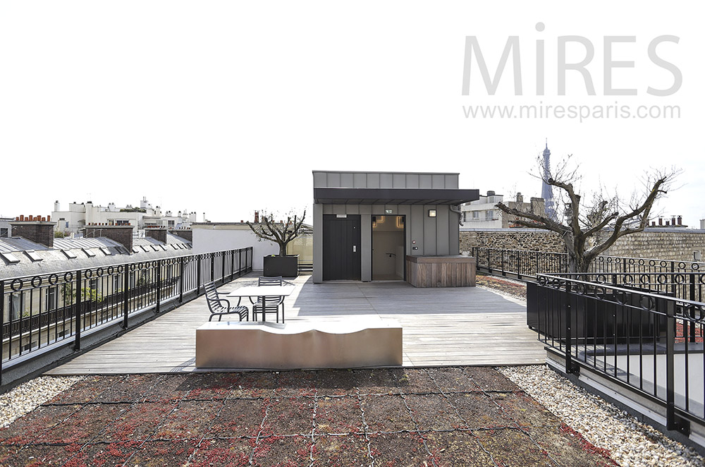 C1910 – Wooden terrace on the rooftop