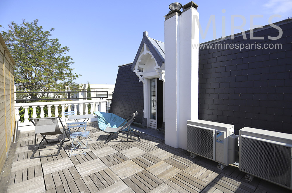 Terrasse de toit en bois. C1934