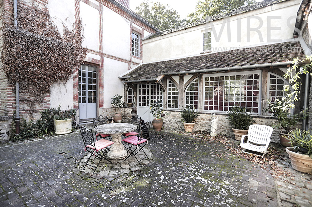 C1947 – Old half-timbered veranda