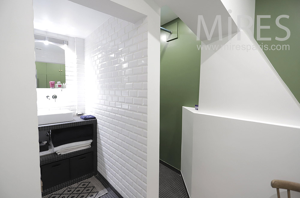 Tiled shower, green and white. C2009