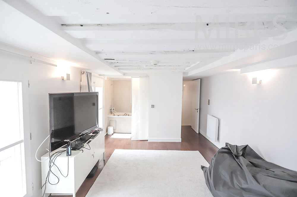 C2015 – TV lounge