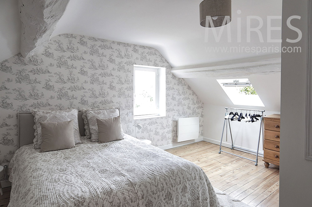 Gray wallpaper bedroom. C2030