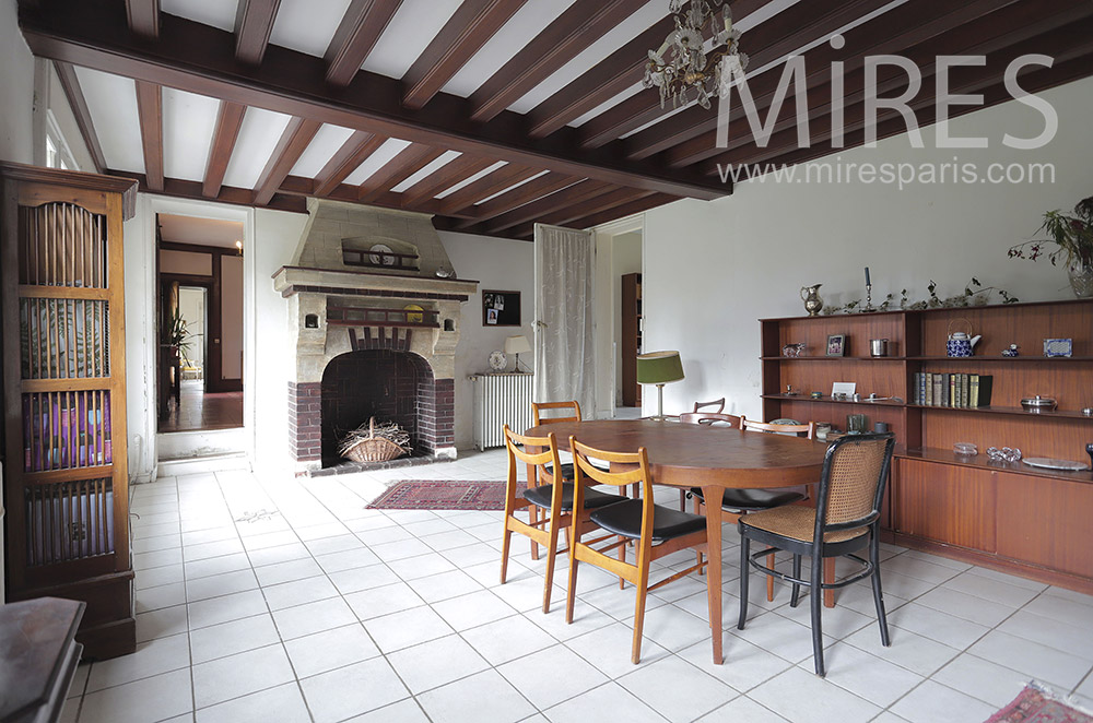 C2056 – Dining room and old fireplace