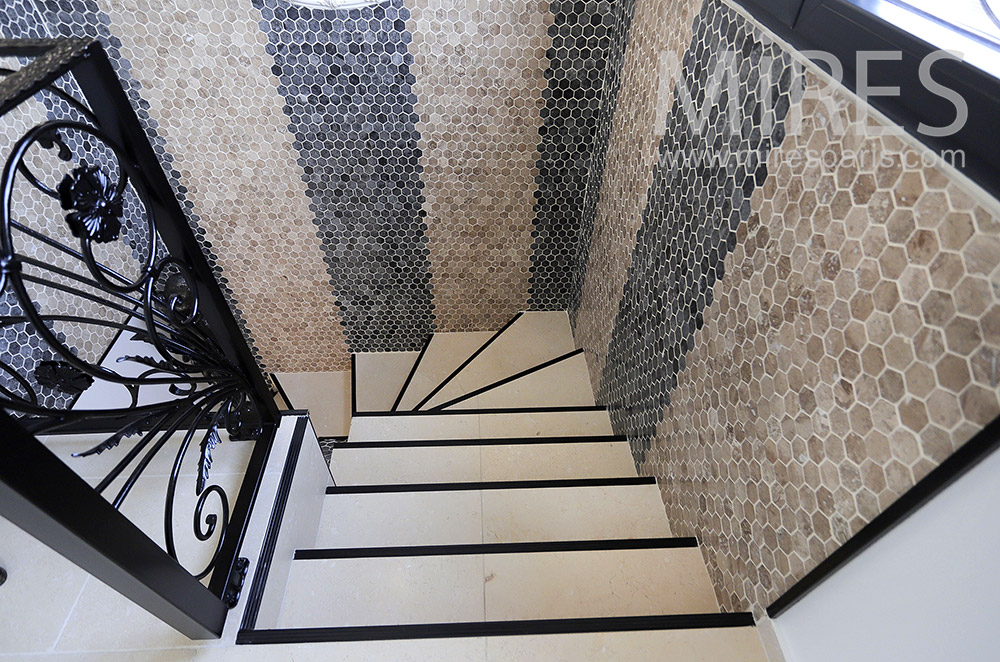 C2073 – Tiled staircase