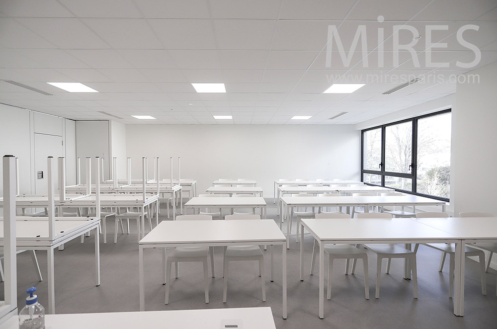 C2077 – Classrooms
