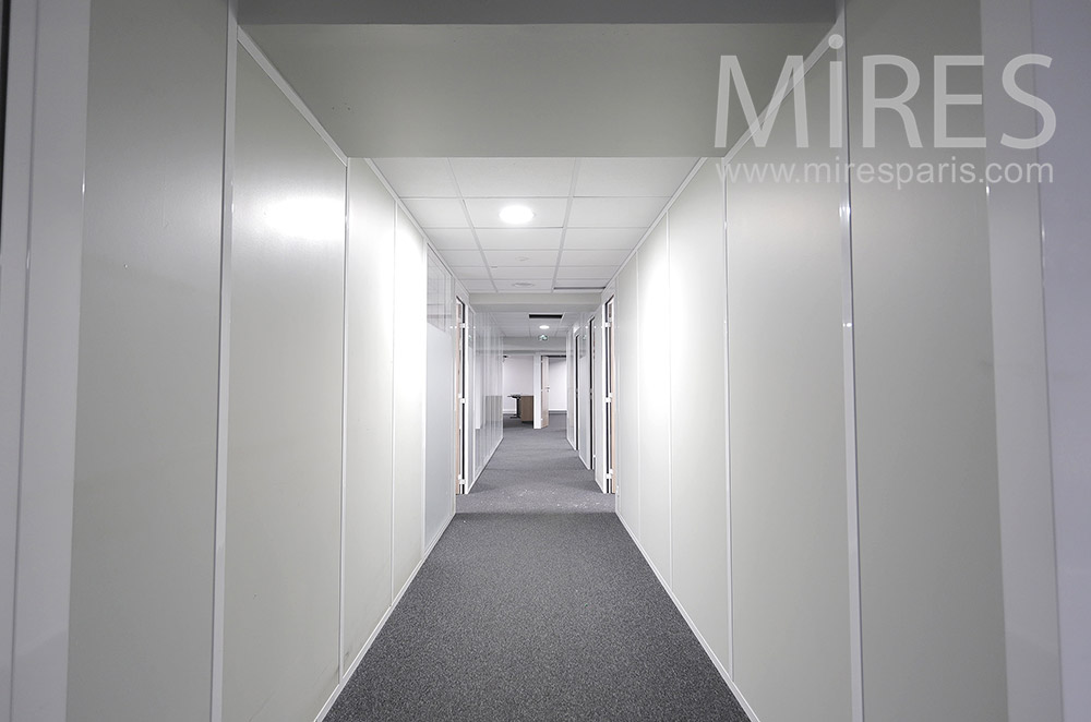 C2081 – Office corridors