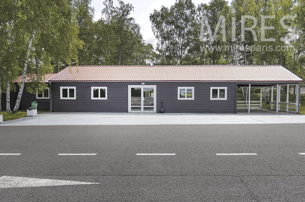 C2101 – Bungalow en bois