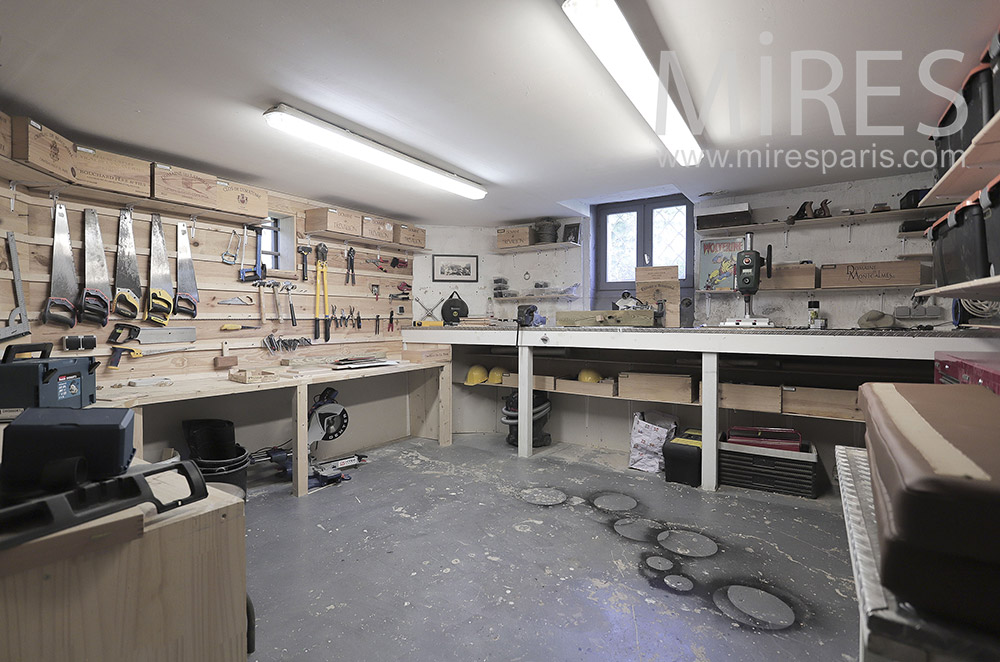 C2103 – Cave et atelier de bricolage