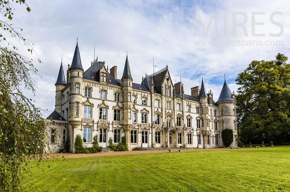 C2094 – Château néo-gothique