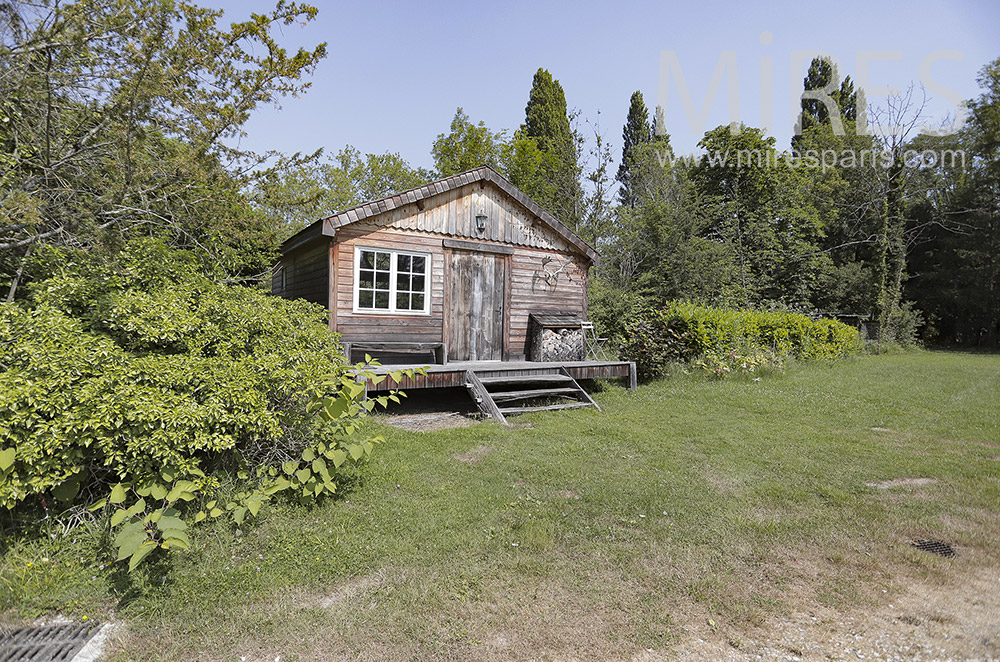 Bungalow aménagé. C0296