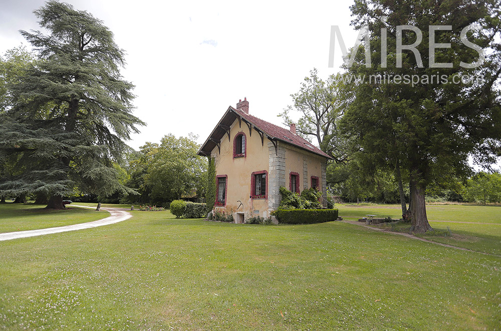 C0333 – Maisonnette de jardin