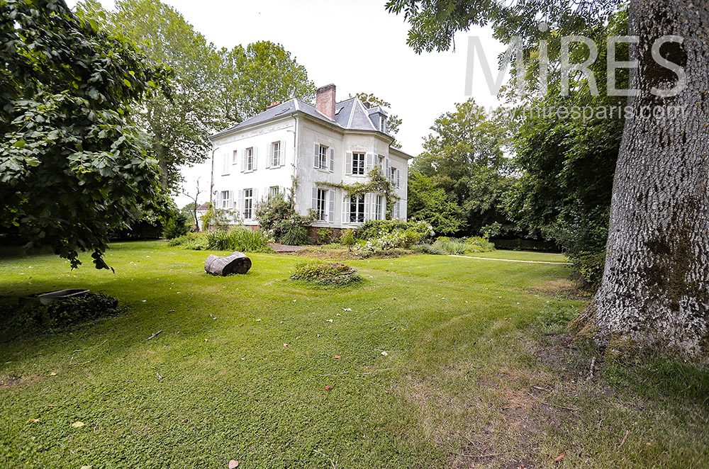 C2126 – Garden