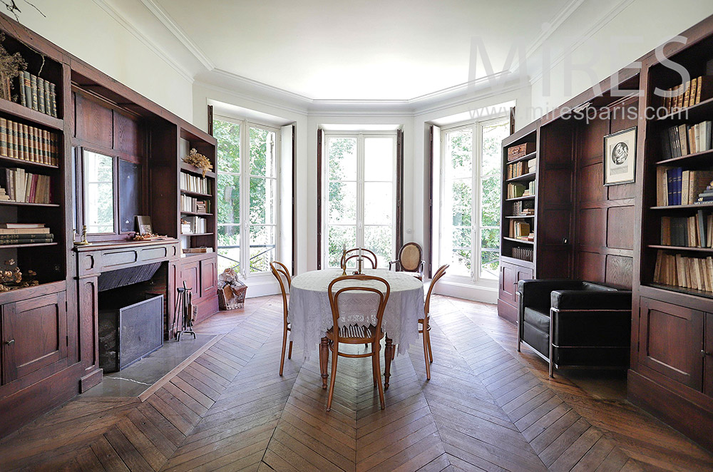 C2126 – Dining room 2
