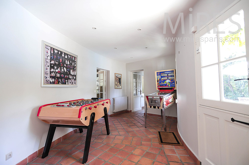 C2139 – Games room