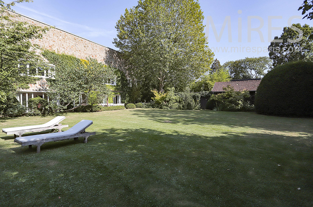 C2149 – Jardin paisible