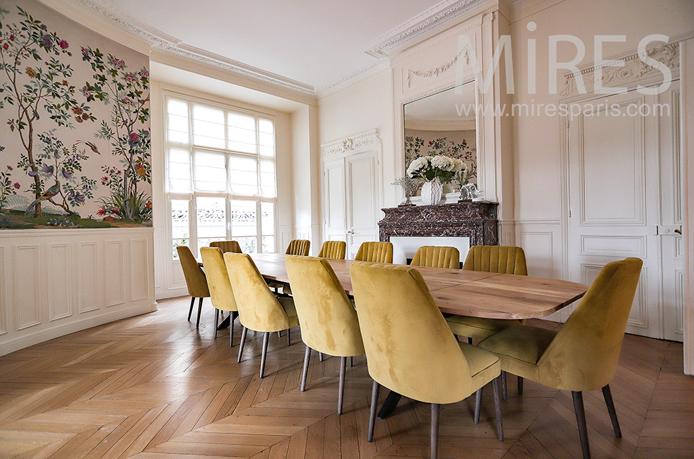 C2157 – Belle salle à manger, papier peint floral