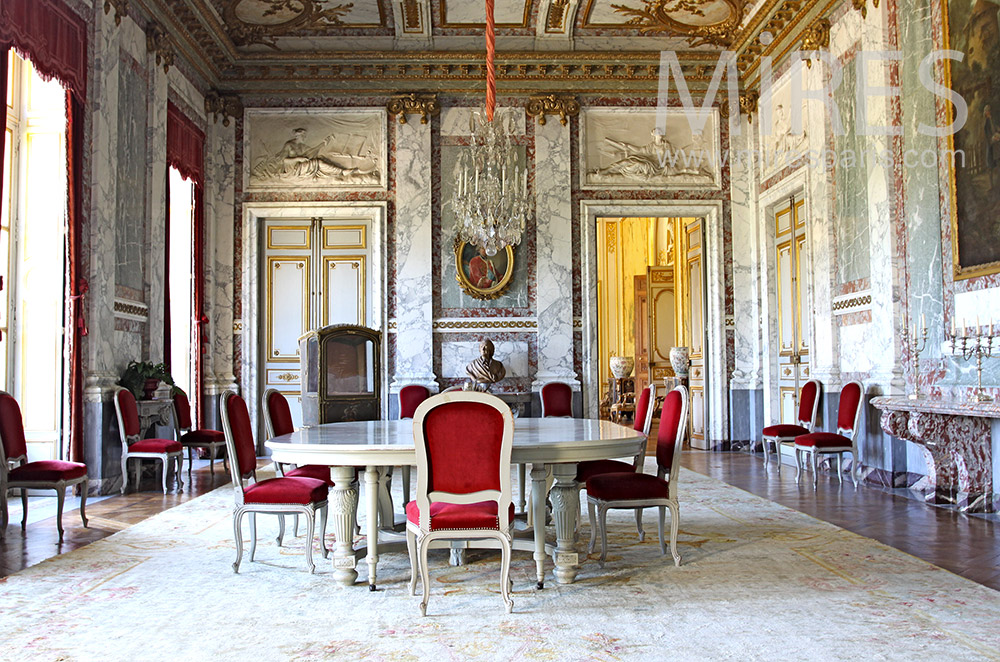 C0355 – Marble dining room