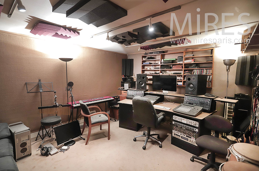 C2168 – Recording studio