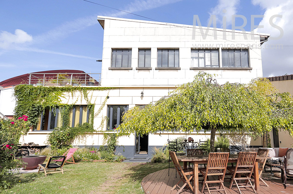 C2140 – Loft