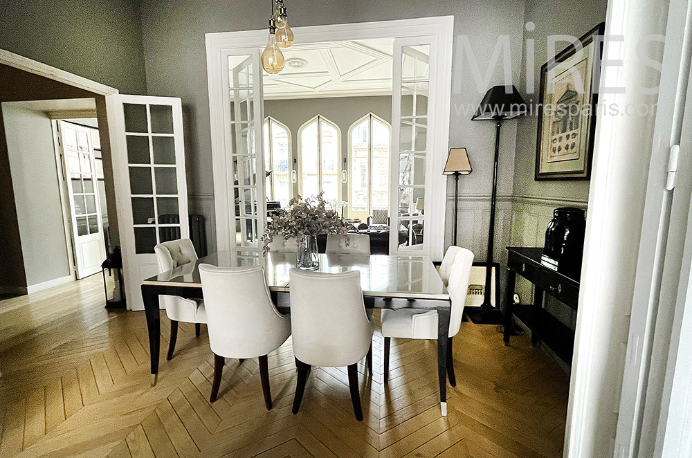 C2179 – Dining room