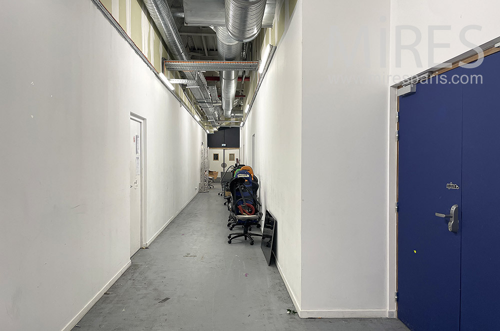 C2171 – Workshop corridors