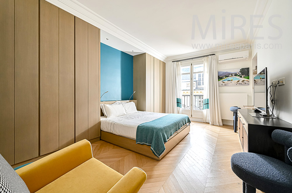 C2072 – Bedroom 1