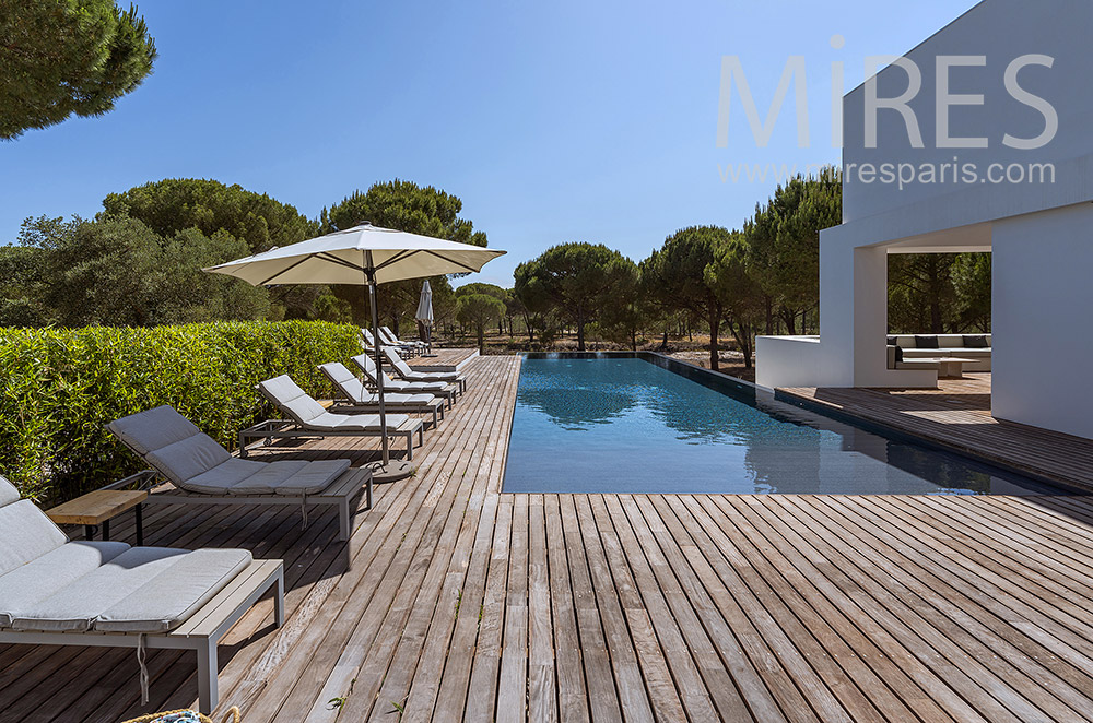 C1331 – Swimming pool