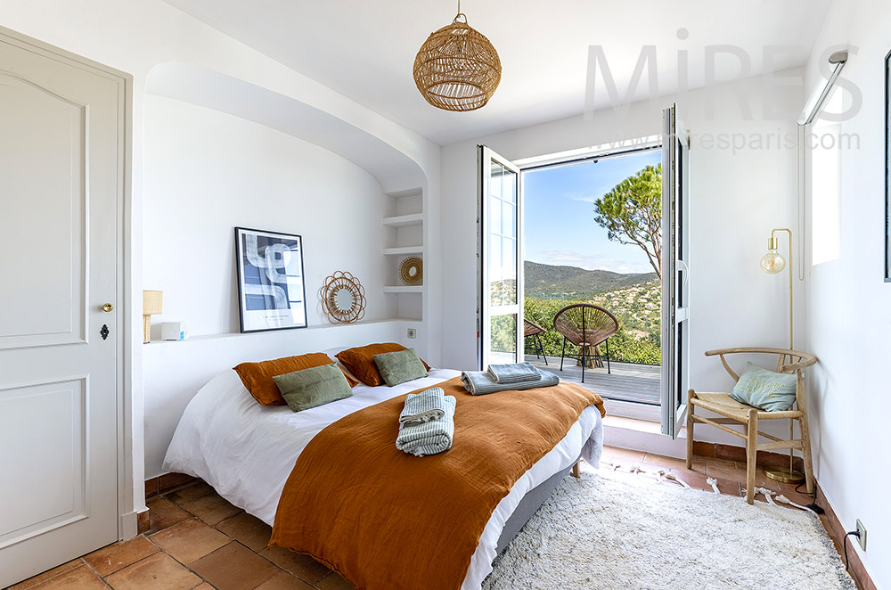 C2201 – Chambre 1