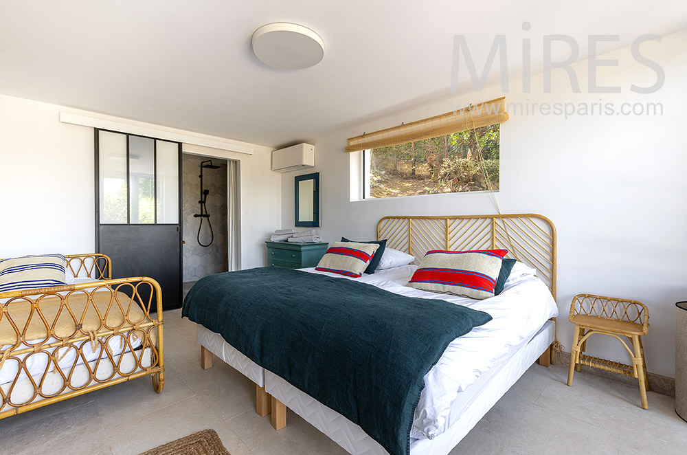C2201 – Chambre 2