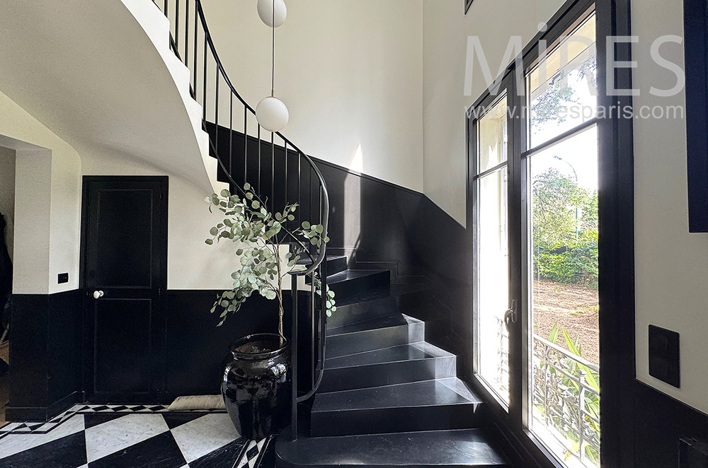C2207 – Staircase