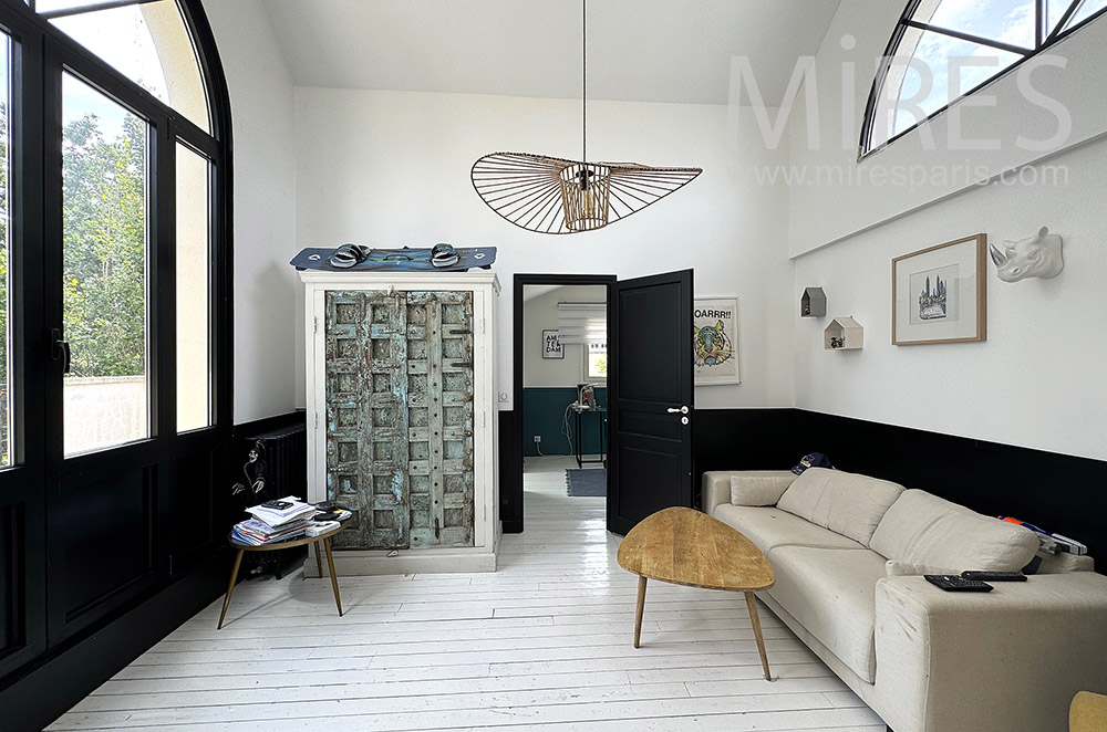 C2207 – Living room 2