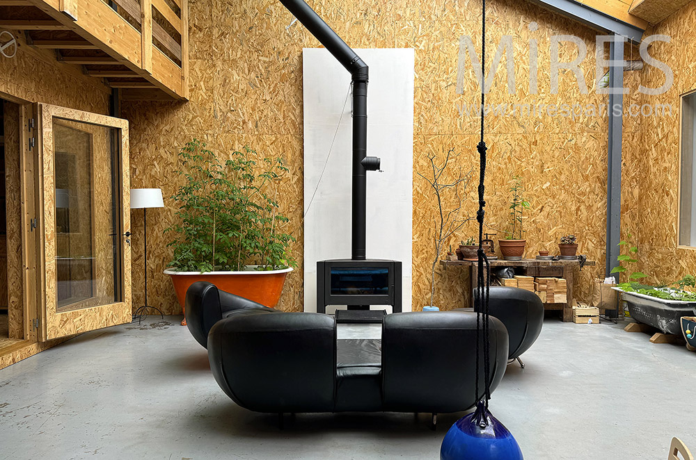 C2220 – Loft