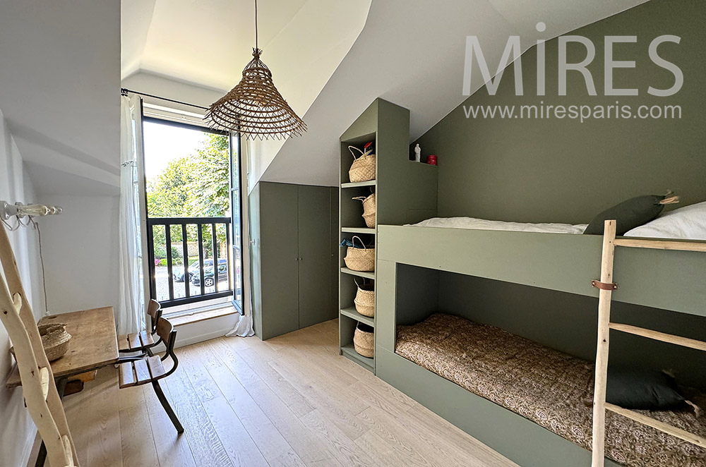 C2213 – Bedroom 2