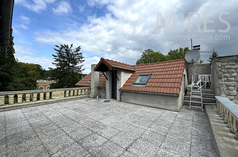 C2216 – Rooftop