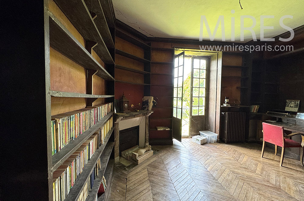 C2221 – Library