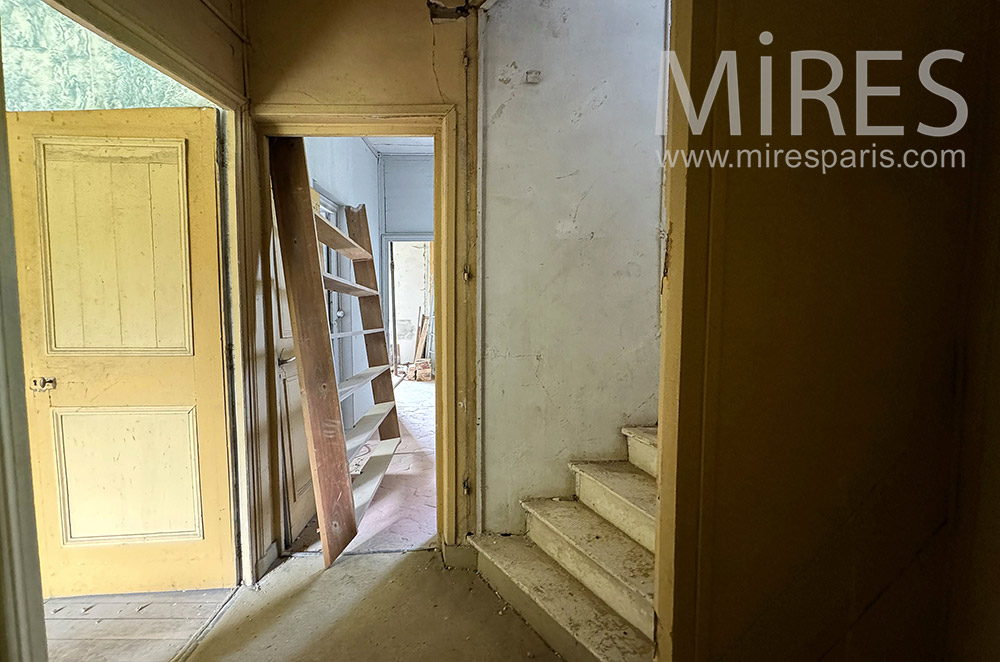 C2221 – Escalier