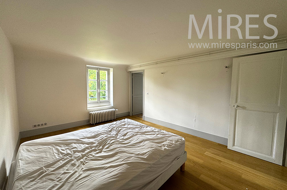 C2222 – Bedroom 6