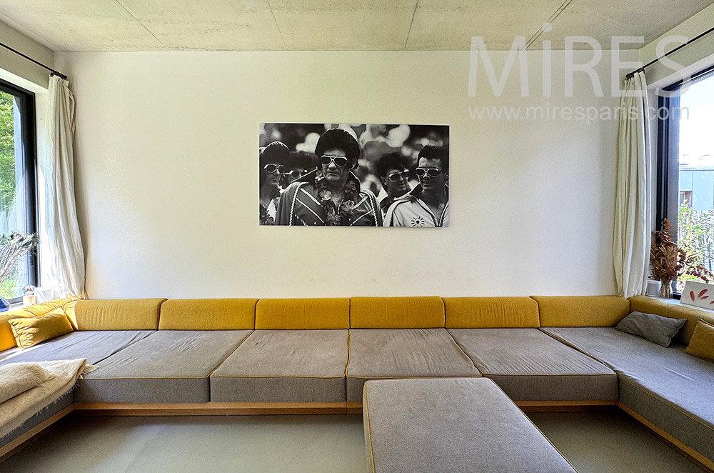 C2223 – Living room 2