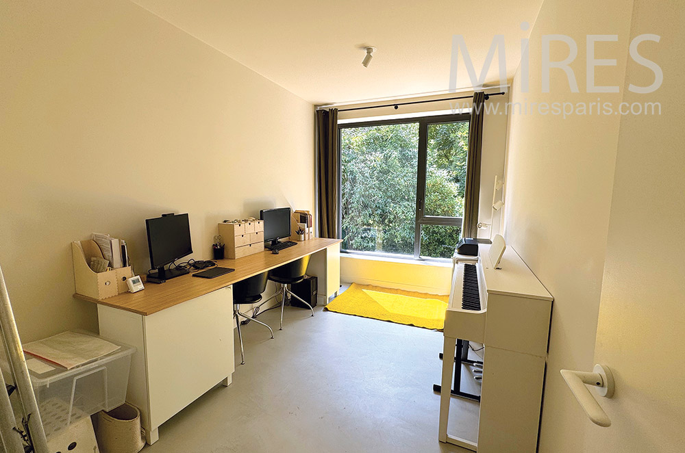 C2223 – Room 4
