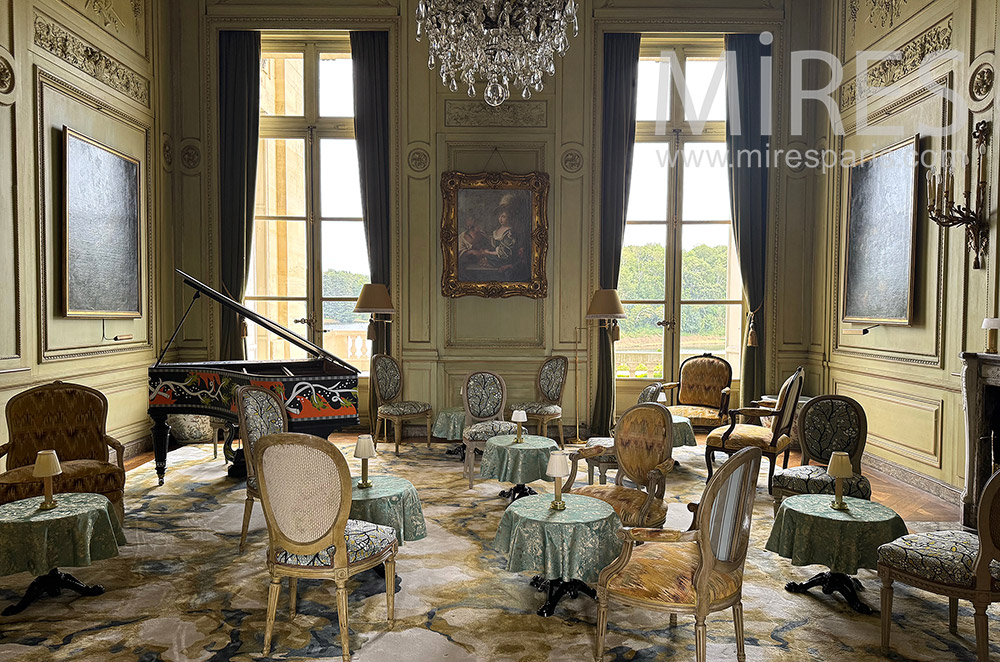 C0355 – Salon 1
