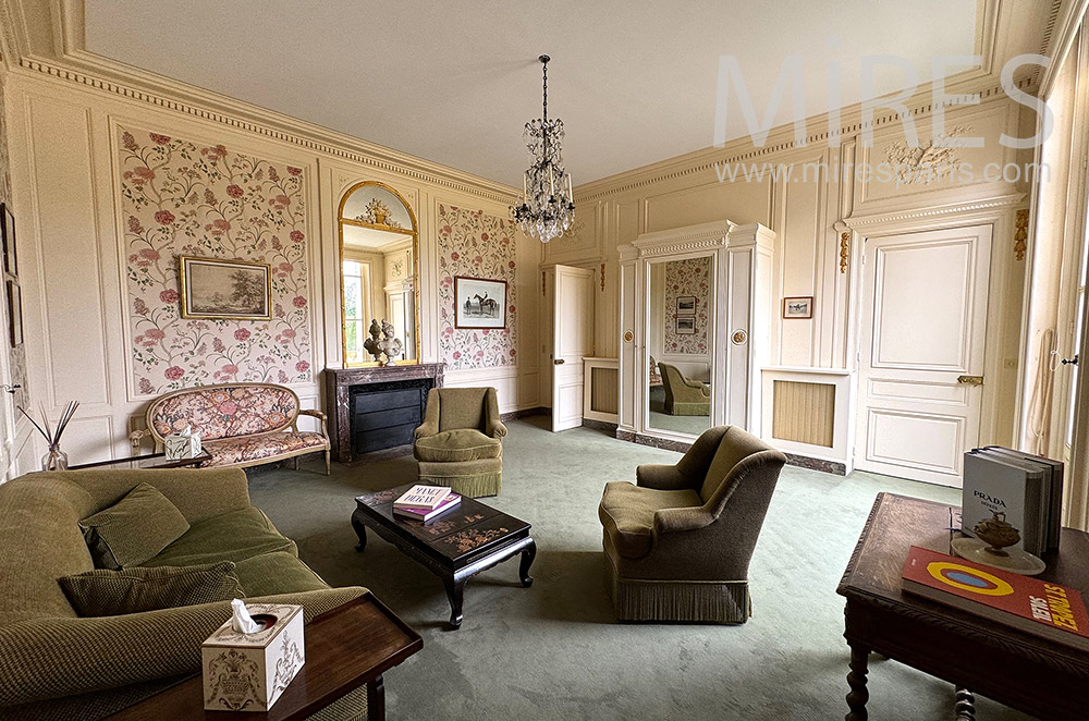 C0355 – Living room 4