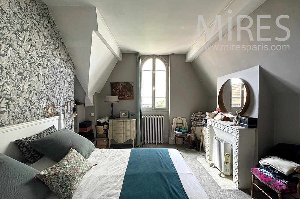 C2228 – Room 5