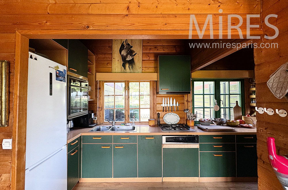 C2234 – Kitchen