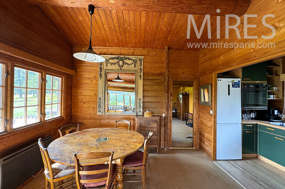 C2234 – Dining room