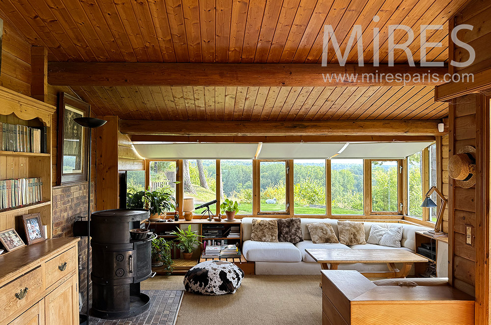 C2234 – Living room