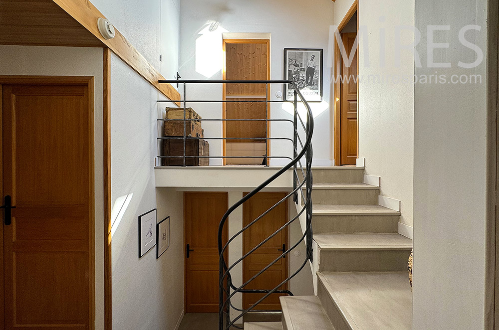 C2236 – Staircase
