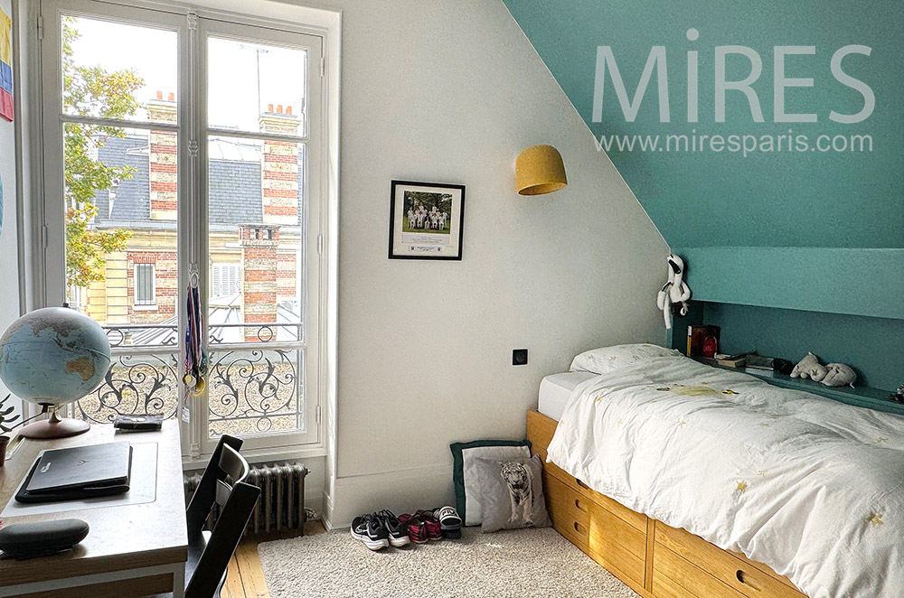 C2237 – Room 4